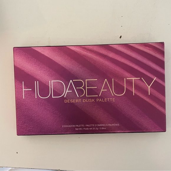 BRAND NEW Huda Beauty Desert Dusk Eyeshadow Palette - Picture 6 of 7